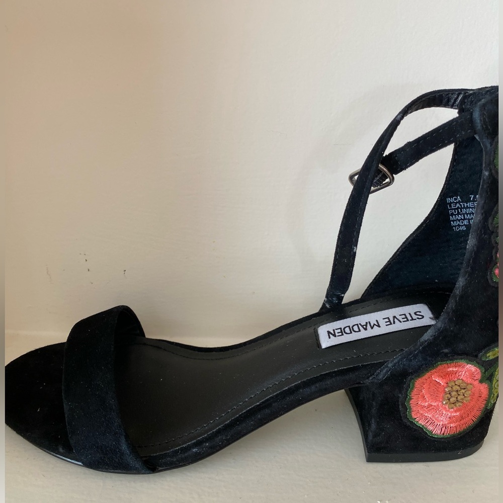 NEW Steve Madden Inca Black Floral Women's Sandals
